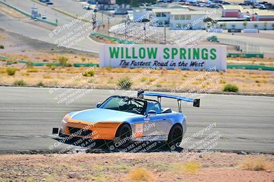 media/Oct-18-2025-Extreme Speed (Sat) [[d6d7e1fef1]]/Group 1 Red/Session 2 (Turn 3)/